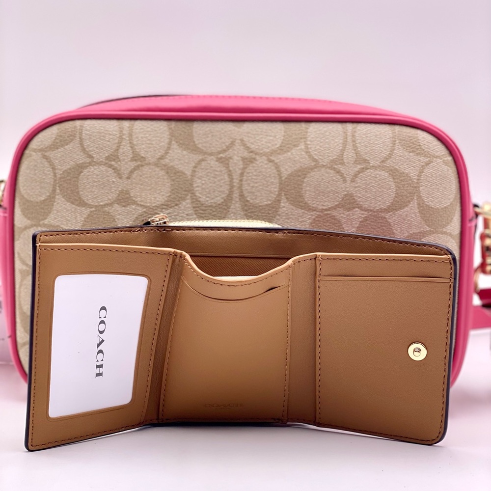 COACH JES CROSSBODY IN SIGNATURE CANVAS AND Wallet - Picture 7 of 15
